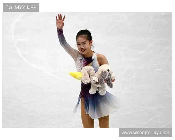 中国花滑队锁定米兰冬奥团体赛资格,戴大卫等获满额席位 中国花滑队锁定米兰冬奥团体赛资格,戴大卫等获满额席位